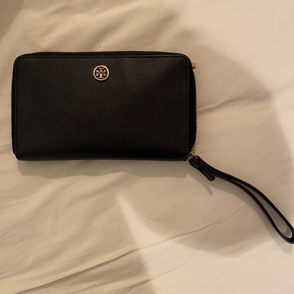 Tory Burch Leather Long Wallet